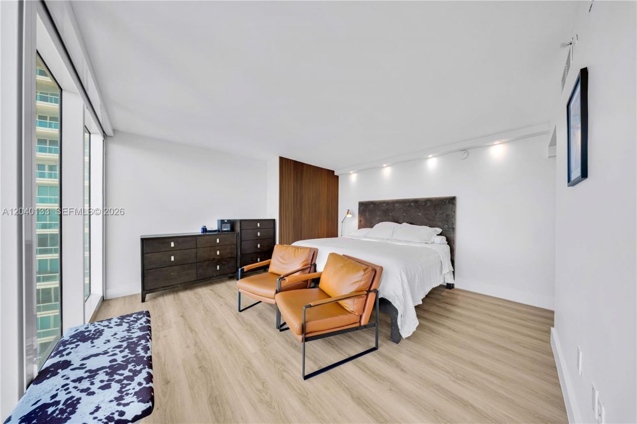 2101 Brickell Ave , Unit 1907, Miami, FL 33129 Photo
