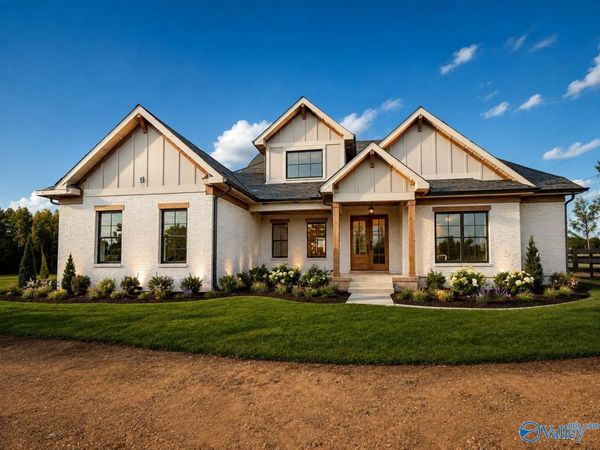 22018 Spyglass Lane, Athens, AL 35613