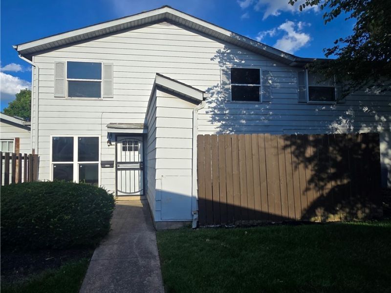 2508 Nassau Drive, Columbus, OH 43232 Photo 2