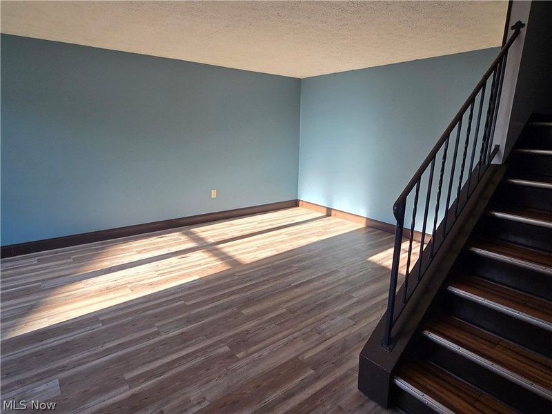 2508 Nassau Drive, Columbus, OH 43232 Photo 8