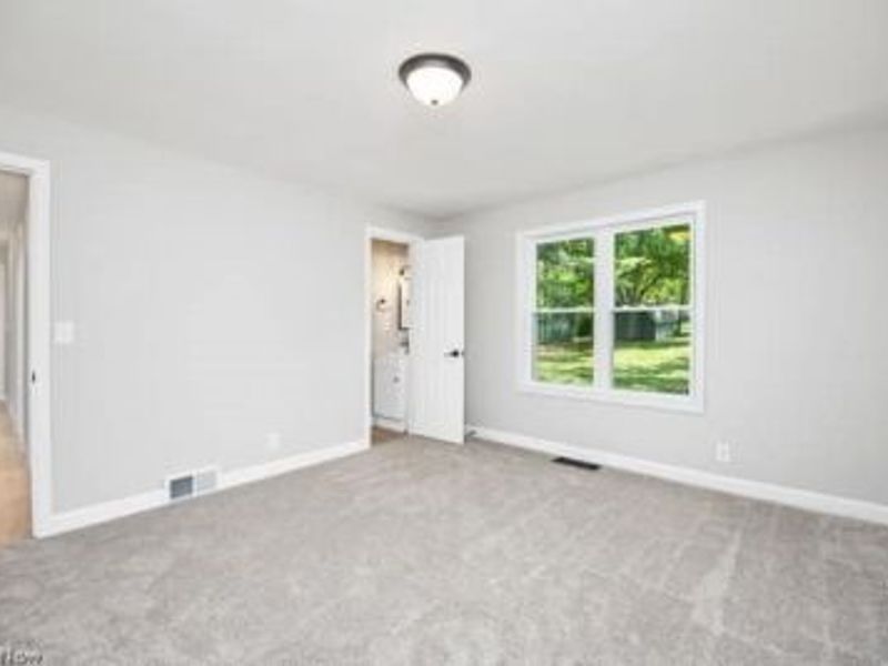 2805 Glencoe, Akron, OH 44319 Photo 11