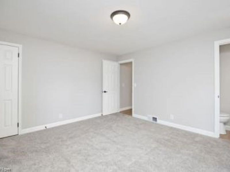 2805 Glencoe, Akron, OH 44319 Photo 12