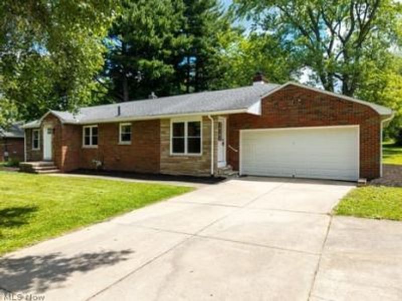 2805 Glencoe, Akron, OH 44319 Photo 36