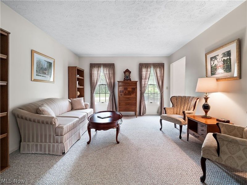32225 Augusta Drive, Avon Lake, OH 44012 Photo 5