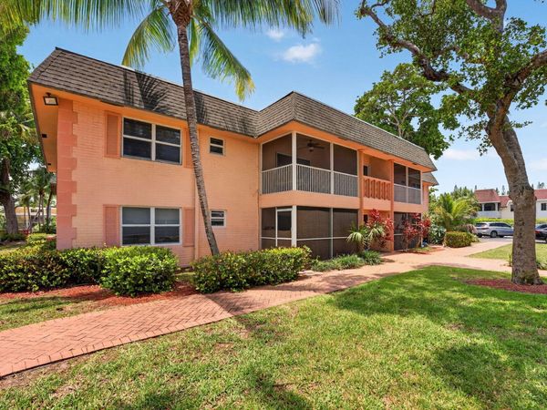 760 SE 2nd Avenue, Unit D216, Deerfield Beach, FL 33441