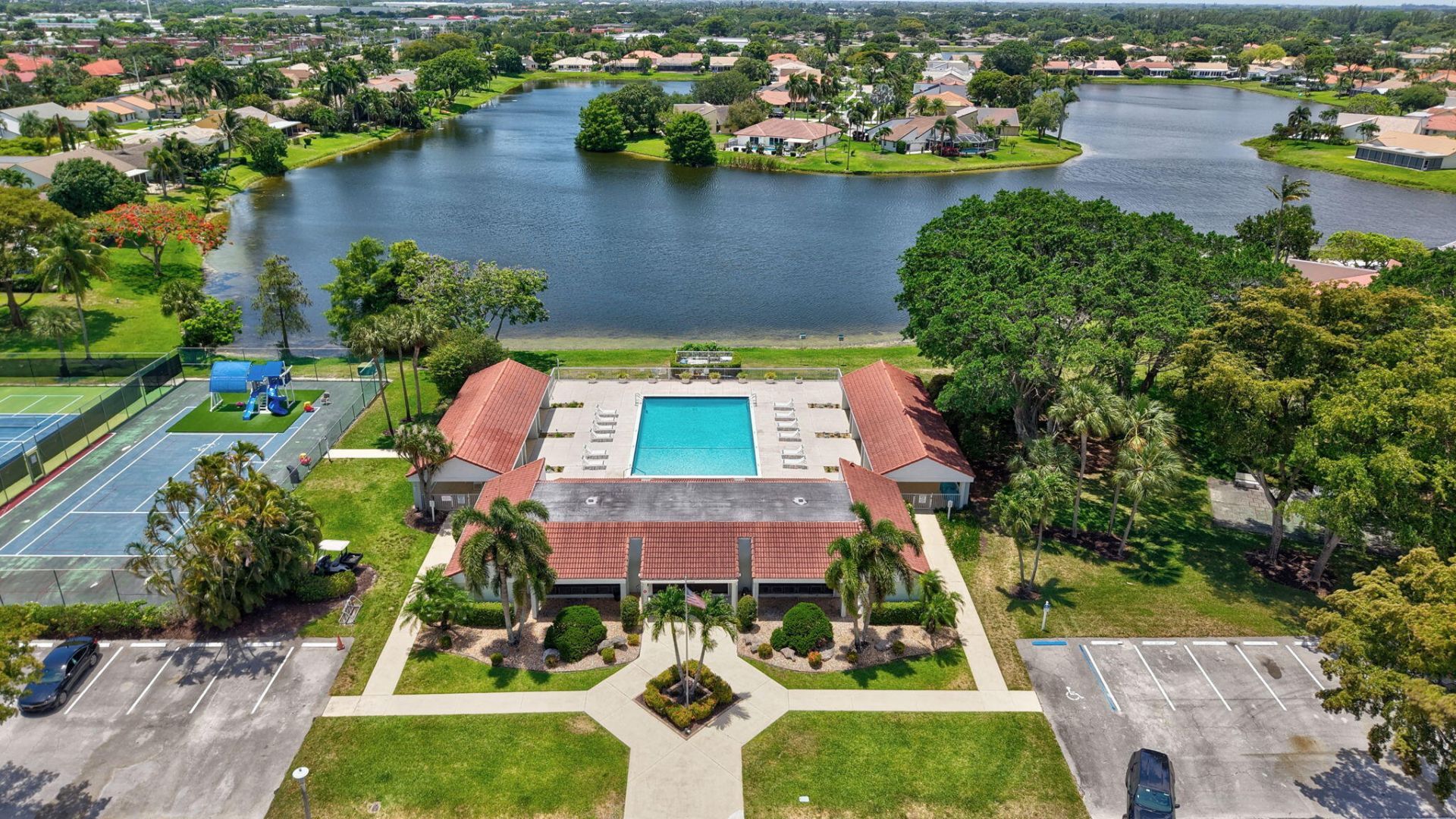 2400 SW 23rd Cranbrook Drive, Boynton Beach, FL 33436 Photo