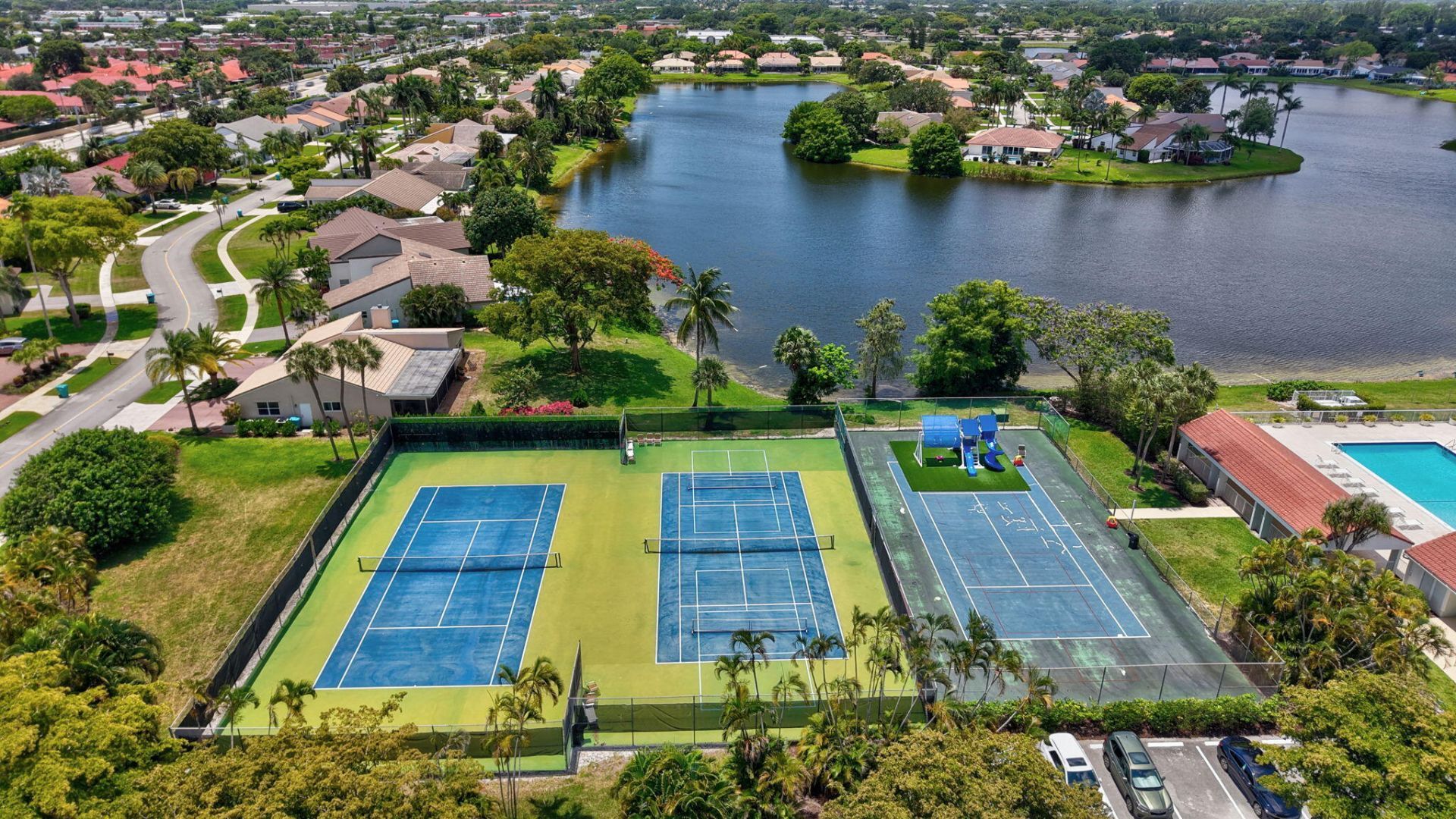 2400 SW 23rd Cranbrook Drive, Boynton Beach, FL 33436 Photo