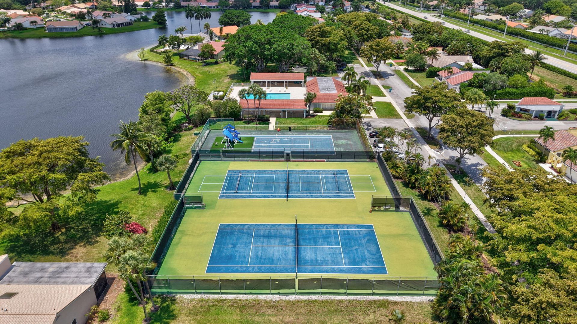 2400 SW 23rd Cranbrook Drive, Boynton Beach, FL 33436 Photo
