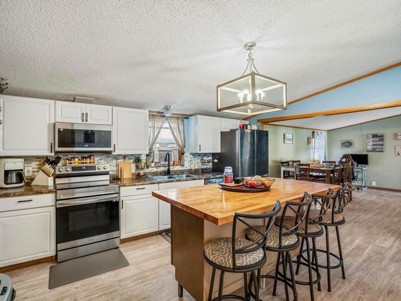 7452 Edison Street , Russells Point, OH 43348 Photo 10