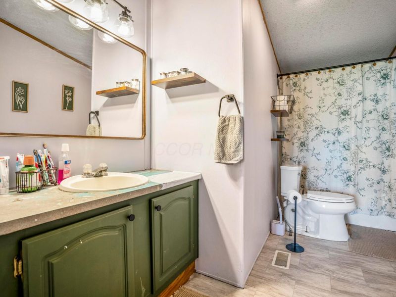 7452 Edison Street , Russells Point, OH 43348 Photo 17
