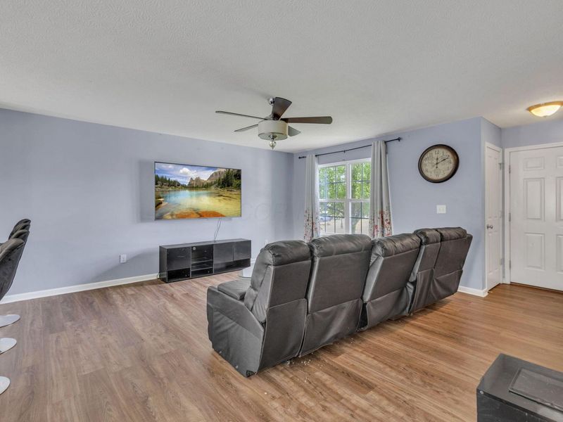 8337 Olympus Lane, Blacklick, OH 43004 Photo 11