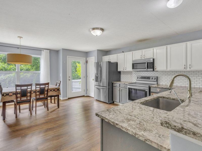 8337 Olympus Lane, Blacklick, OH 43004 Photo 13
