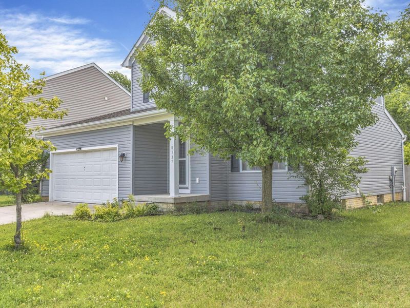 8337 Olympus Lane, Blacklick, OH 43004 Photo 3