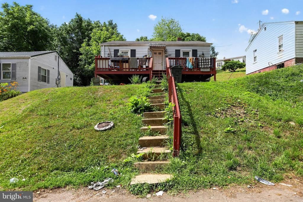 187 Couty Drive , Bristol, VA 24202 Main Photo