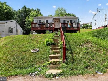 187 COUTY DRIVE , BRISTOL, VA 24202