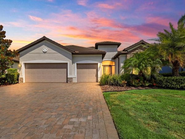 12021 PERENNIAL PLACE , LAKEWOOD RANCH, FL 34211