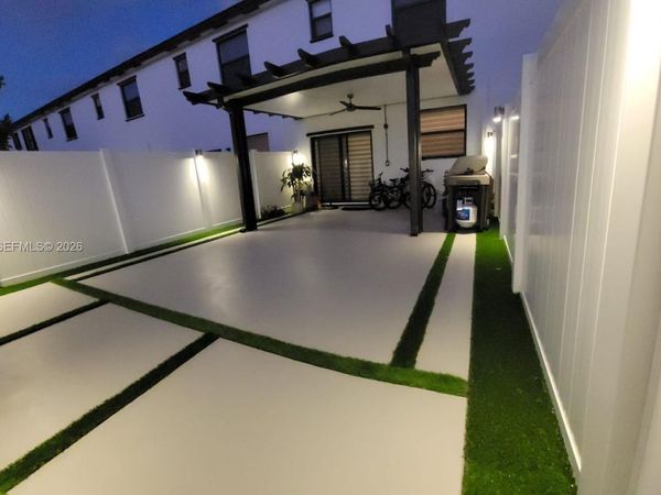 11038 W 32nd Ln , Unit 11038, Hialeah, FL 33018