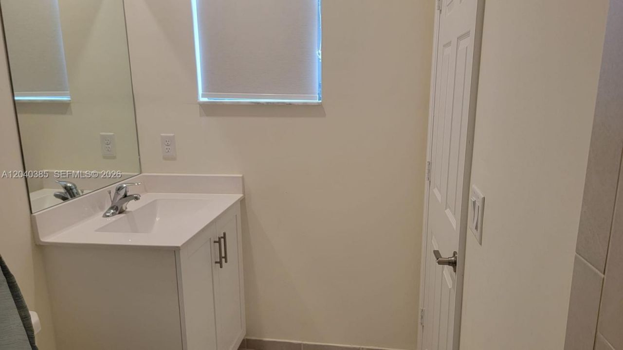 11038 W 32nd Ln , Unit 11038, Hialeah, FL 33018 Photo