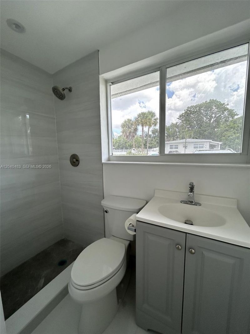 1530 NE 110th Ter , Unit A3, Miami, FL 33161 Photo