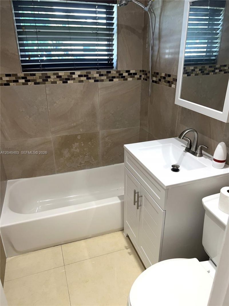 1530 NE 110th Ter , Unit A3, Miami, FL 33161 Photo