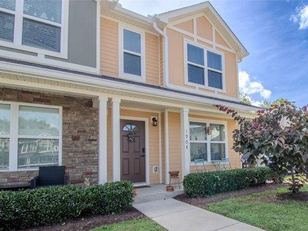 1908 Lombardia Ln, Madison, TN 37115