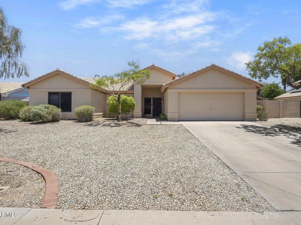 3055 N 64TH Street, Mesa, AZ 85215