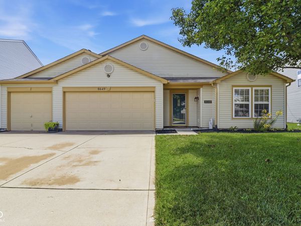 8649 Liberty Mills Drive , Indianapolis, IN 46113