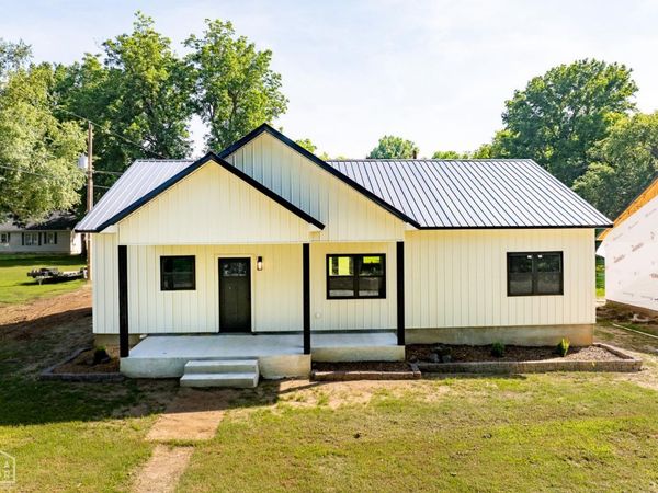 102 Carroll Street, Tuckerman, AR 72473