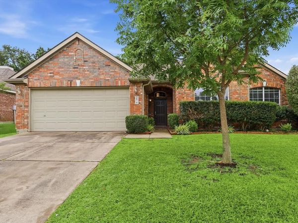 2616 Hollow Ridge Drive, Denton, TX 76210
