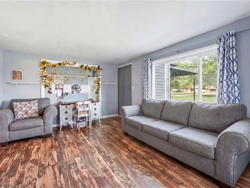 2351 S Duck Creek Road, North Jackson, OH 44451 Photo 5