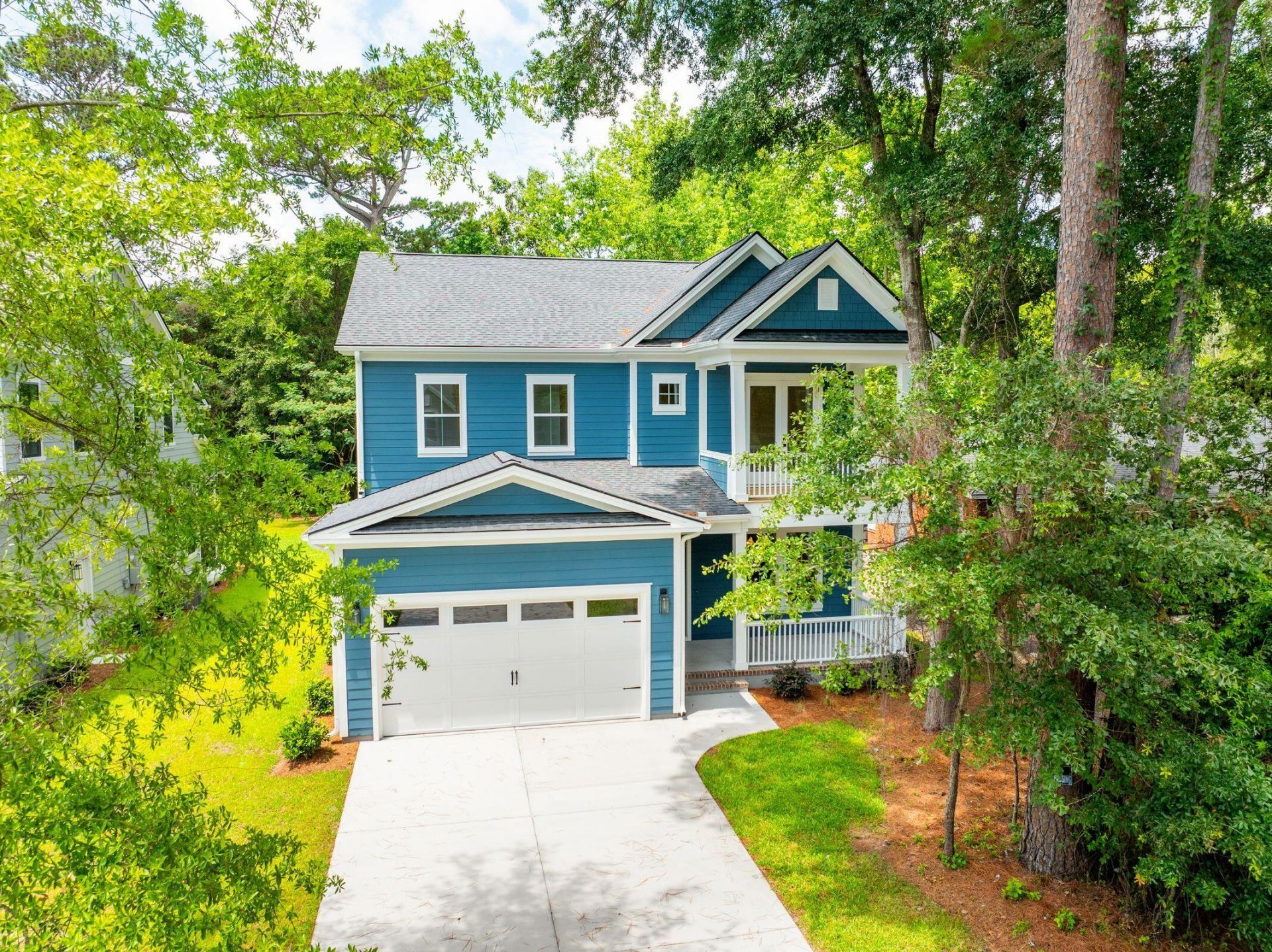 717 Eagle Street Photo 4