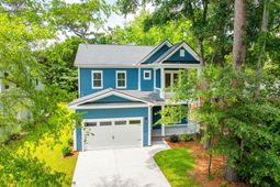 717 Eagle Street photo 4