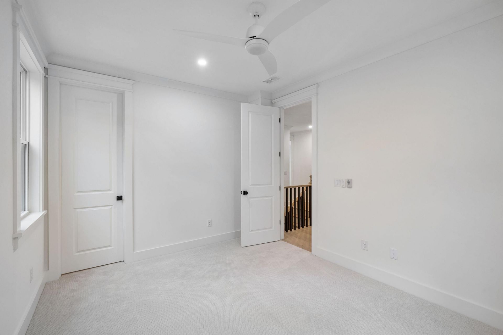 717 Eagle Street Photo 50
