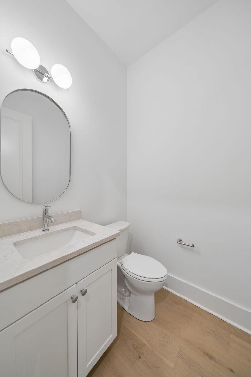 717 Eagle Street Photo 66