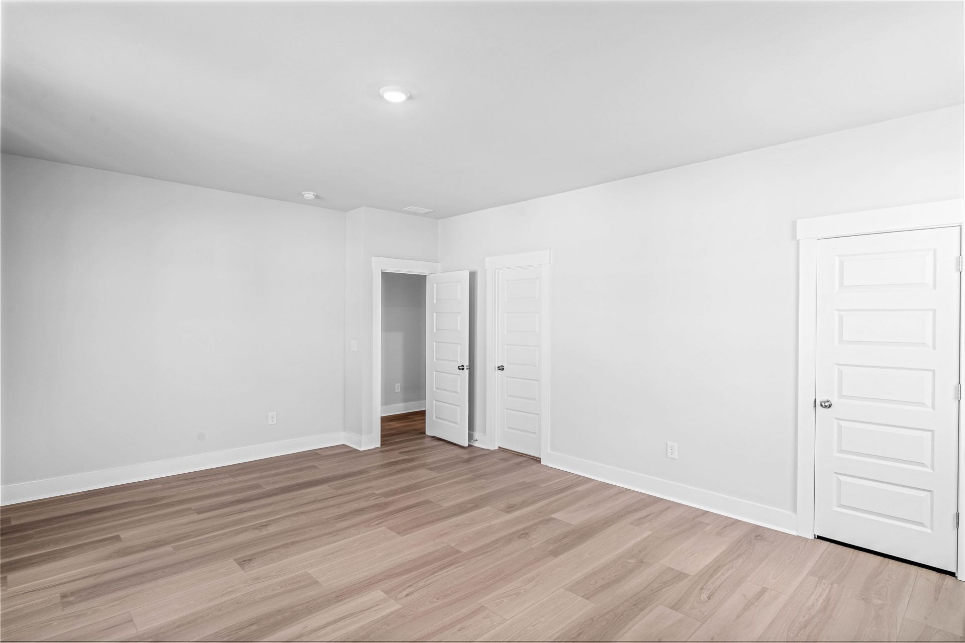 210 Atlantic Breeze St. Photo 14