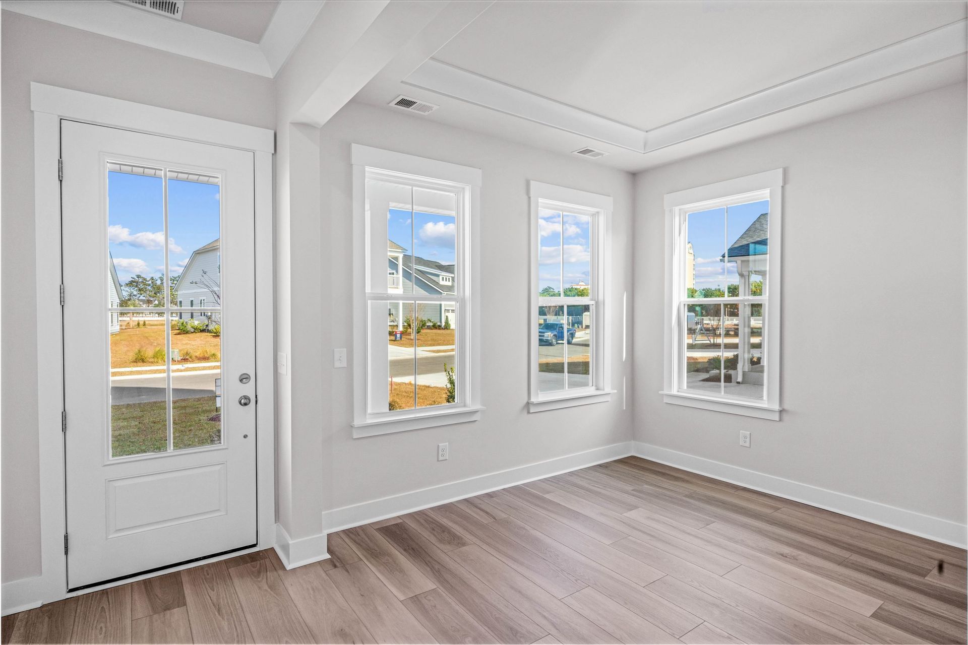 210 Atlantic Breeze St. Photo 16