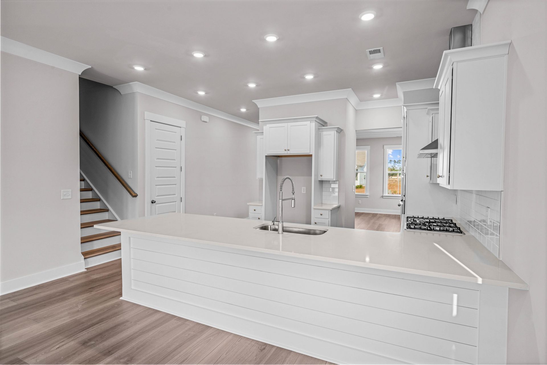 210 Atlantic Breeze St. Photo 22