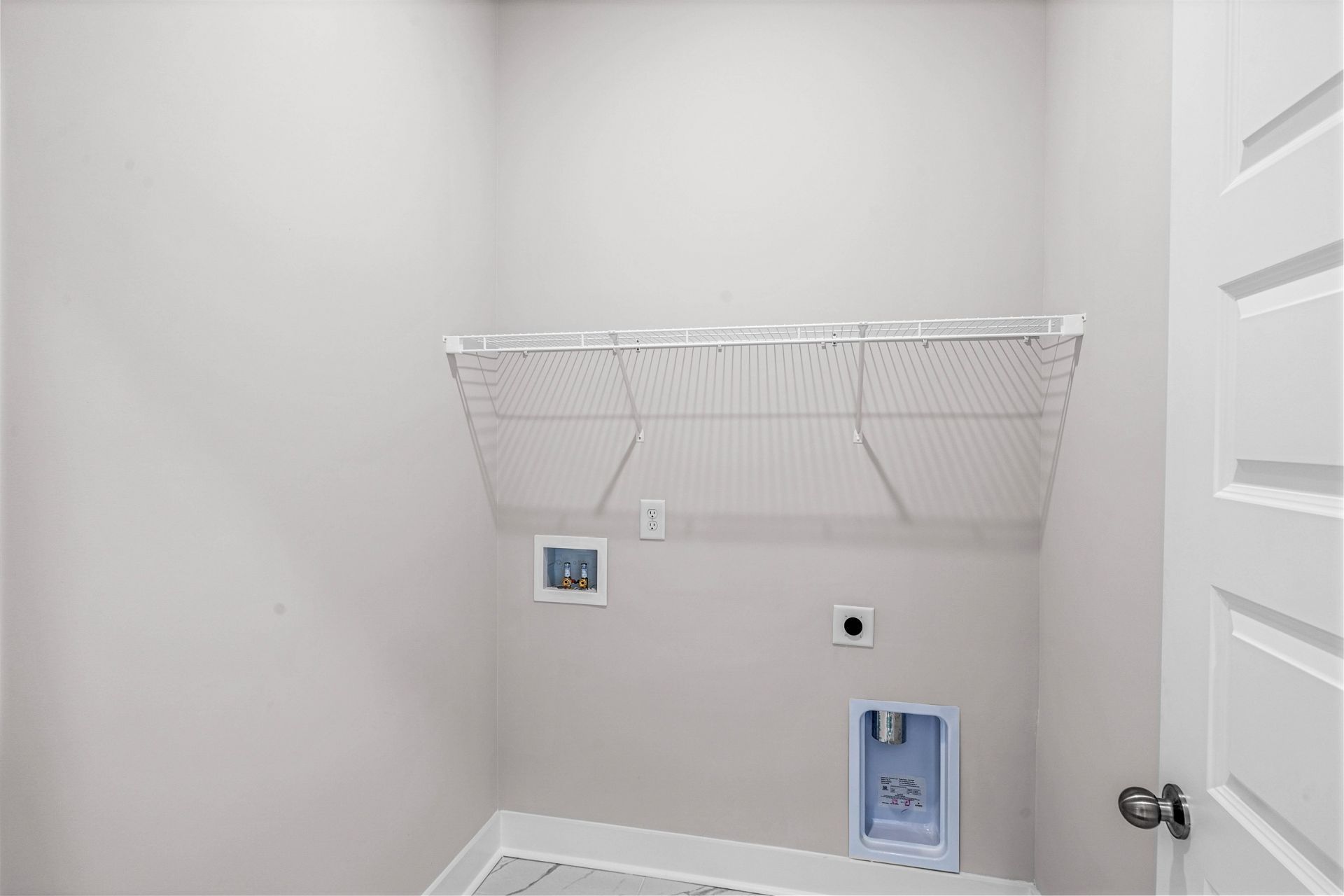 210 Atlantic Breeze St. Photo 24