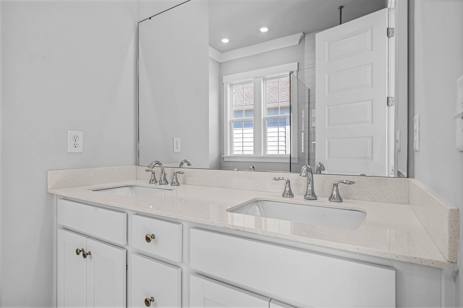 210 Atlantic Breeze St. Photo 26