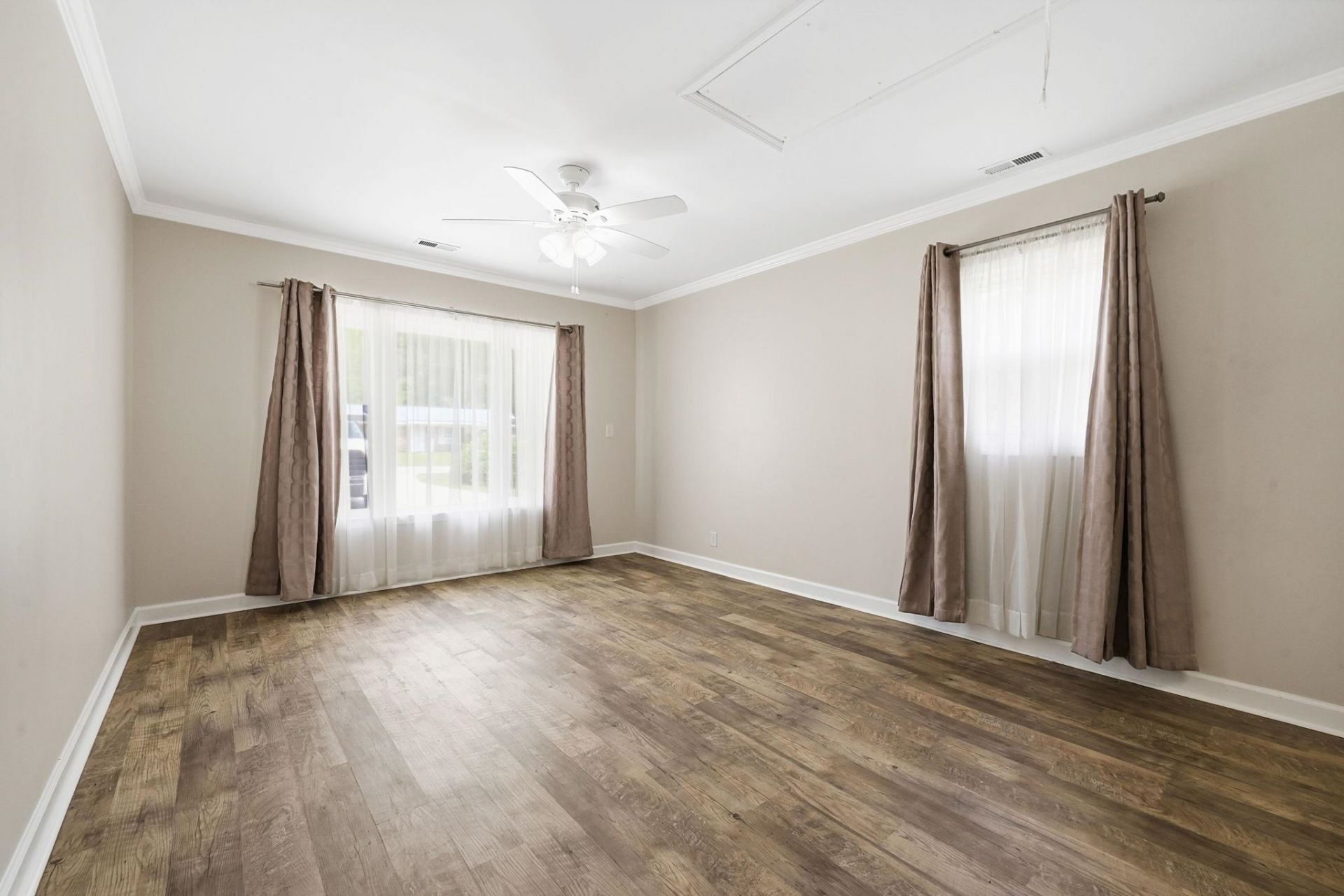 5610 Rosewood Dr. Photo 19