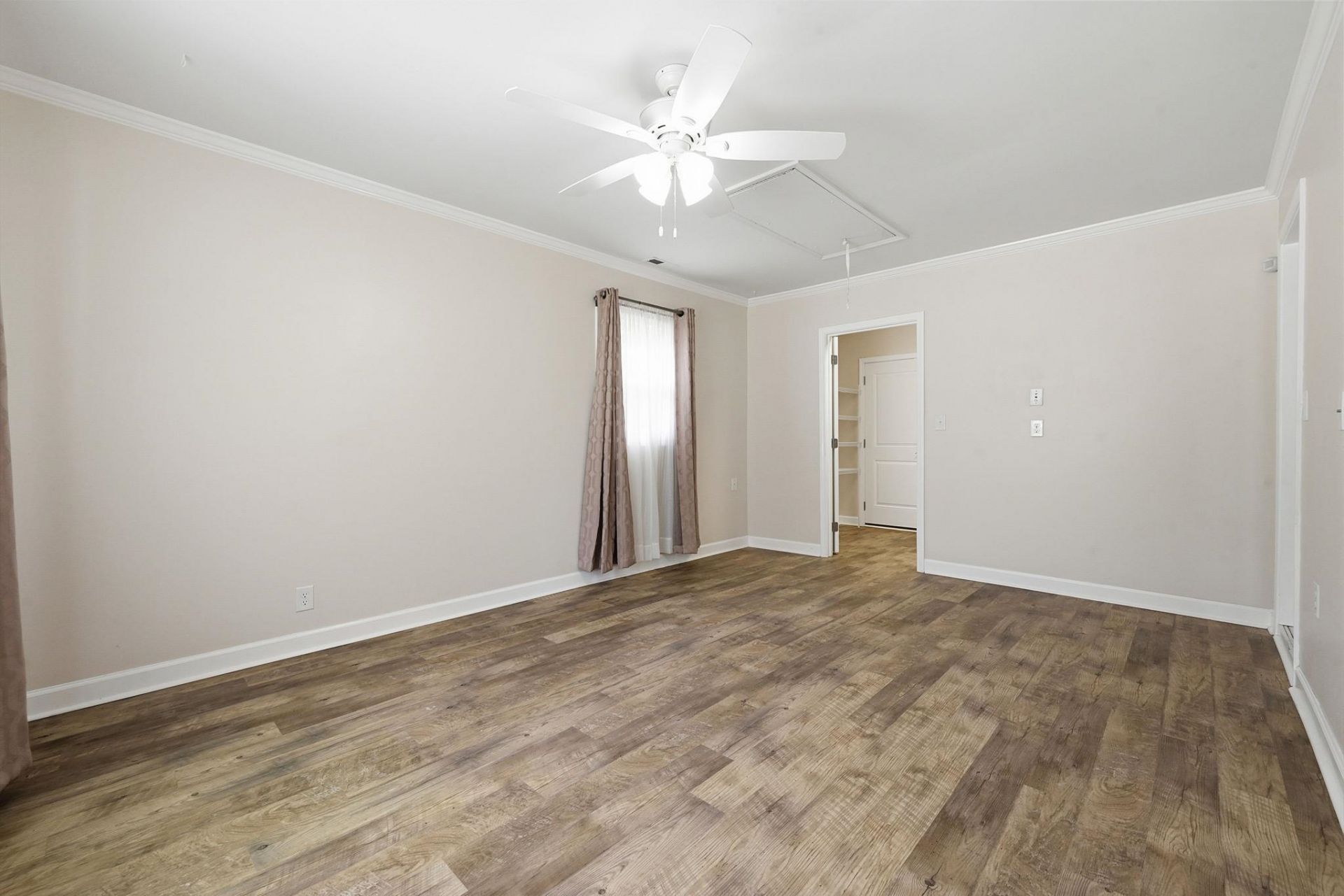 5610 Rosewood Dr. Photo 21