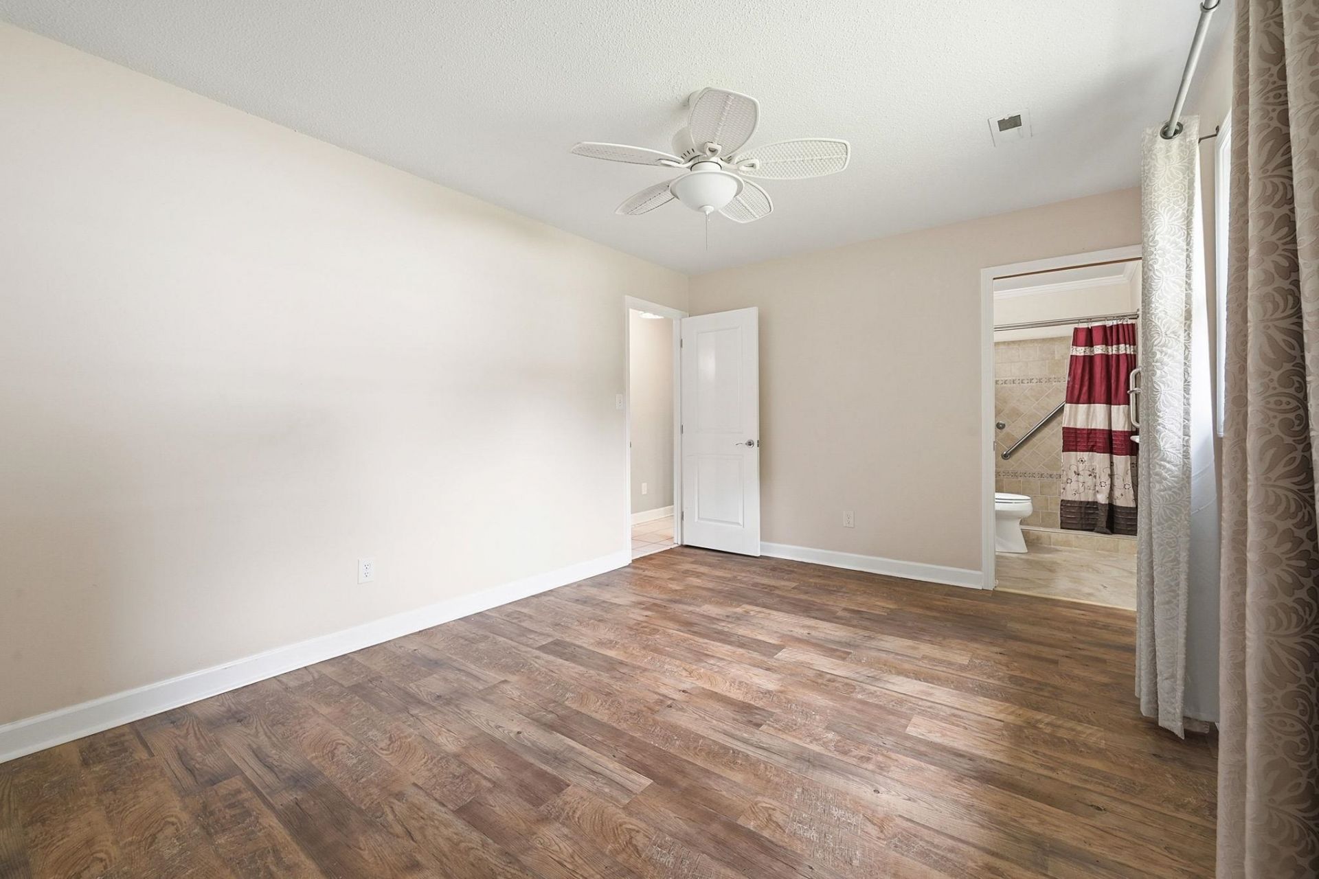 5610 Rosewood Dr. Photo 26