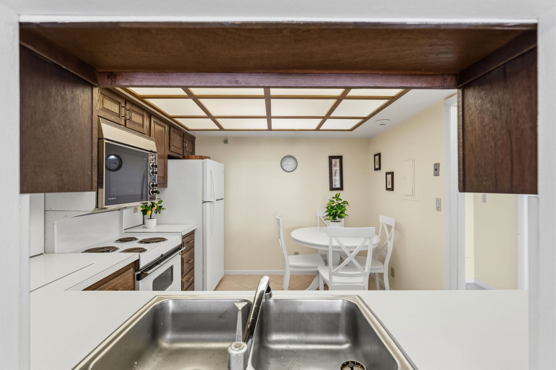 5000 N Ocean Boulevard, Unit 504, Lauderdale by the Sea, FL 33308 Photo