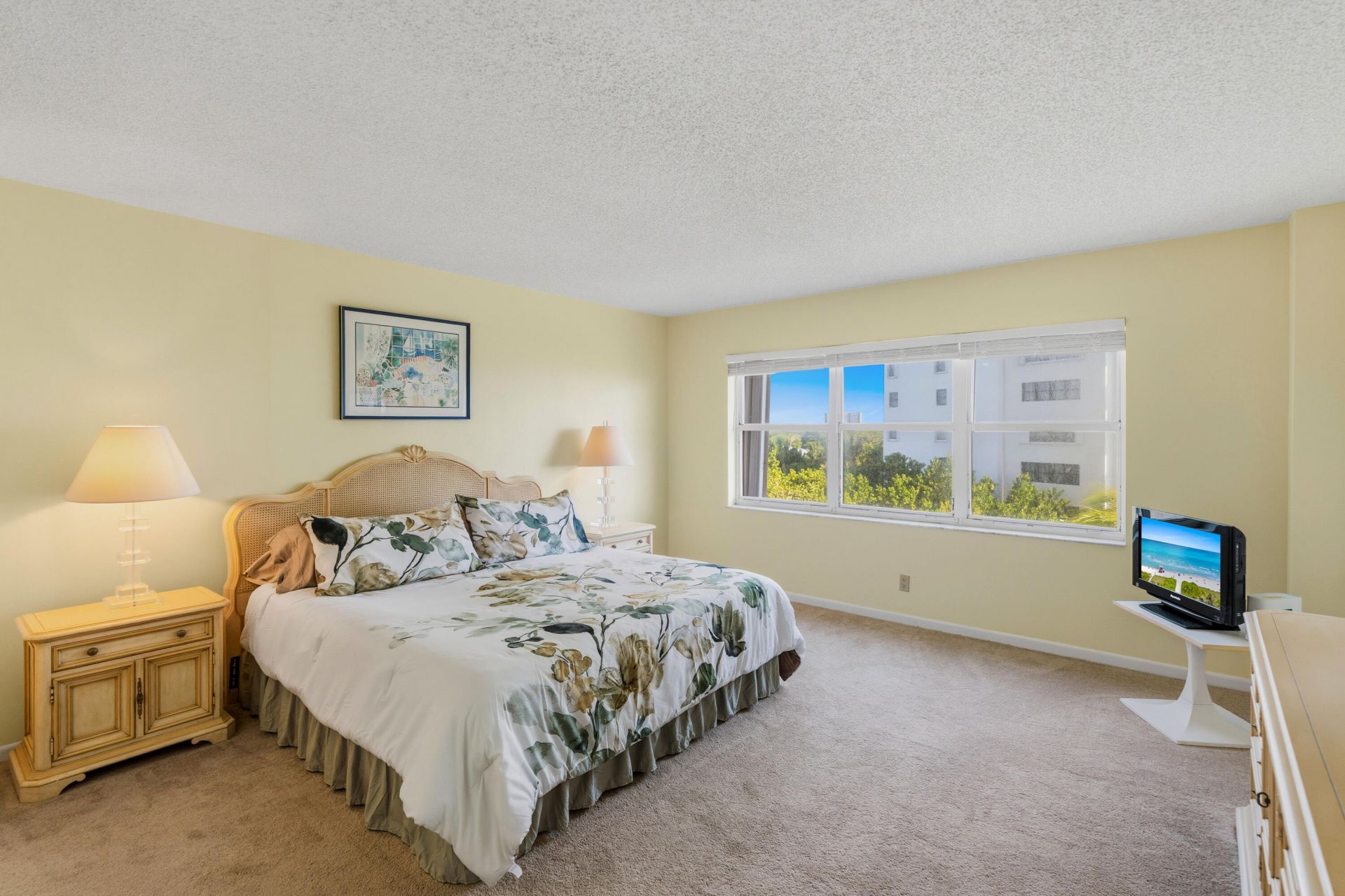 5000 N Ocean Boulevard, Unit 504, Lauderdale by the Sea, FL 33308 Photo