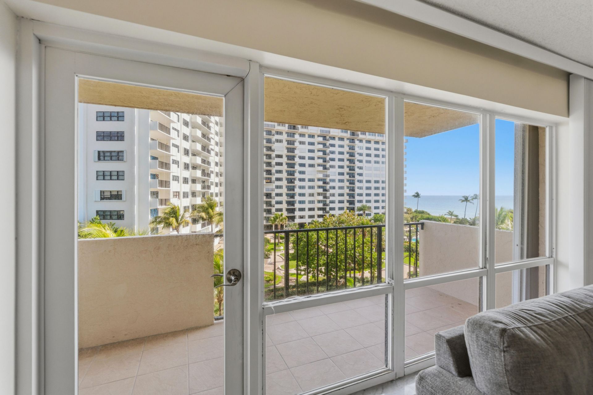 5000 N Ocean Boulevard, Unit 504, Lauderdale by the Sea, FL 33308 Photo