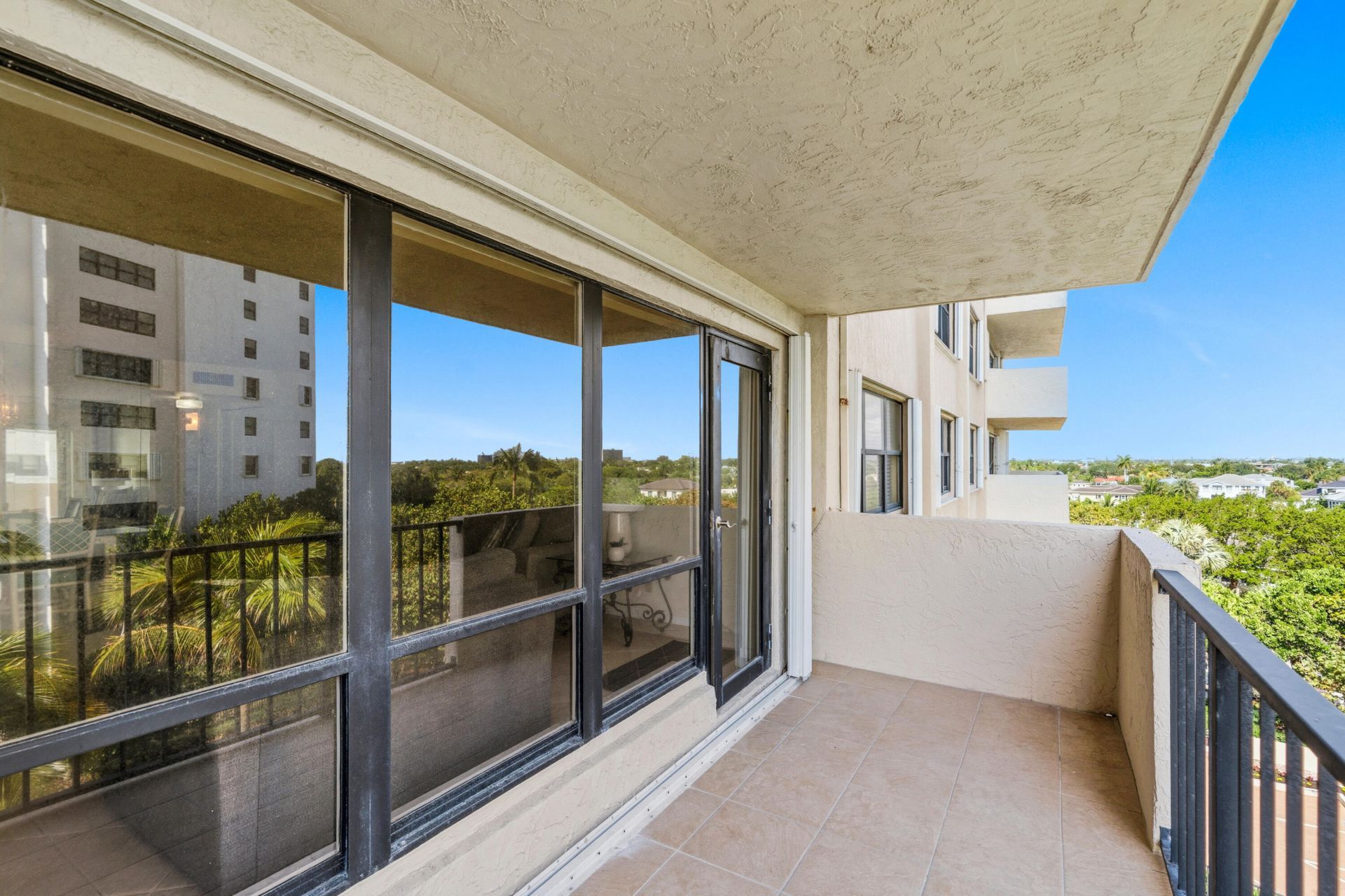 5000 N Ocean Boulevard, Unit 504, Lauderdale by the Sea, FL 33308 Photo