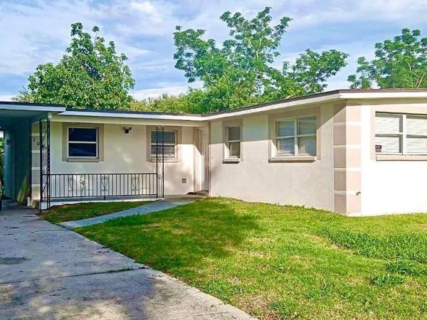108 EDGEWATER DRIVE , WINTER HAVEN, FL 33881