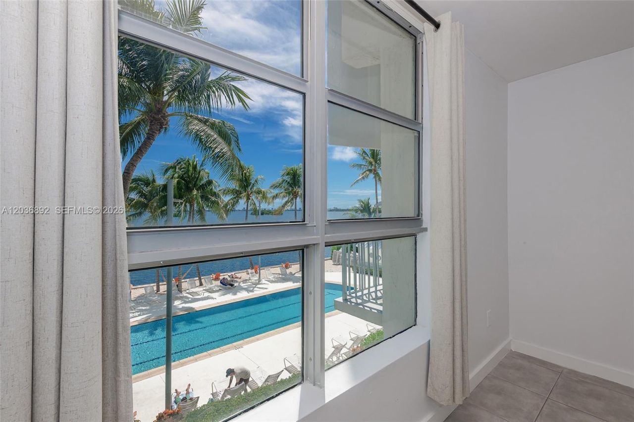 777 NE 62nd St, Unit C302, Miami, FL 33138 Photo