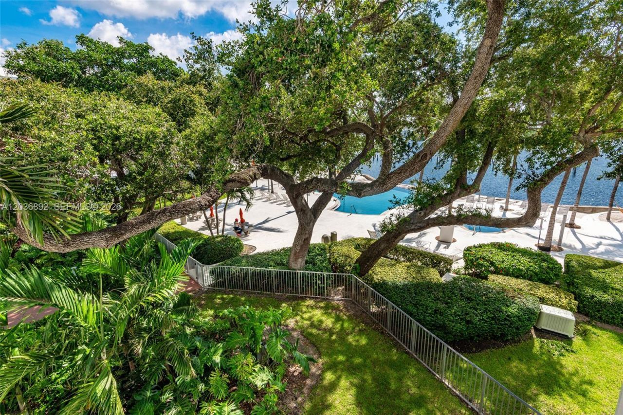 777 NE 62nd St , Unit C302, Miami, FL 33138 Photo