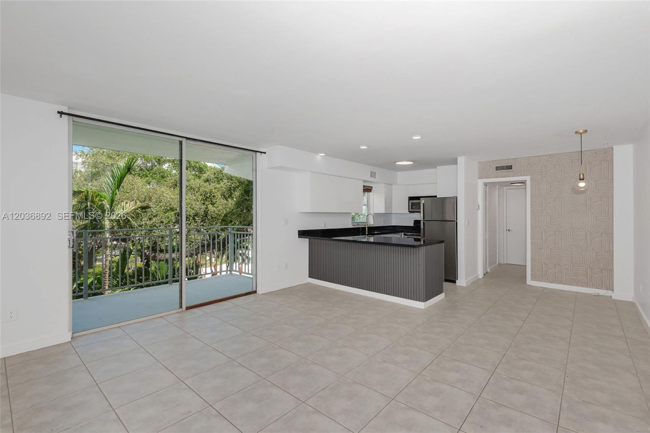 777 NE 62nd St, Unit C302, Miami, FL 33138 Photo